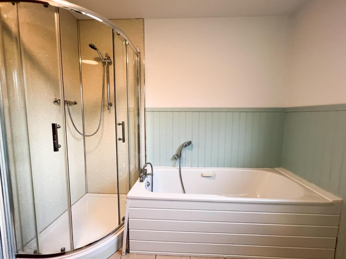 Anniesland Glasgow 1Bd Flat - Free Parking Ngoại thất bức ảnh